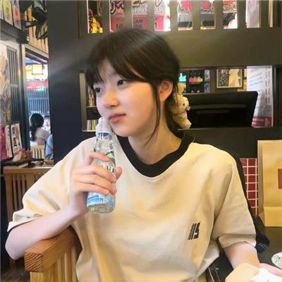 辞君不赋三声柳